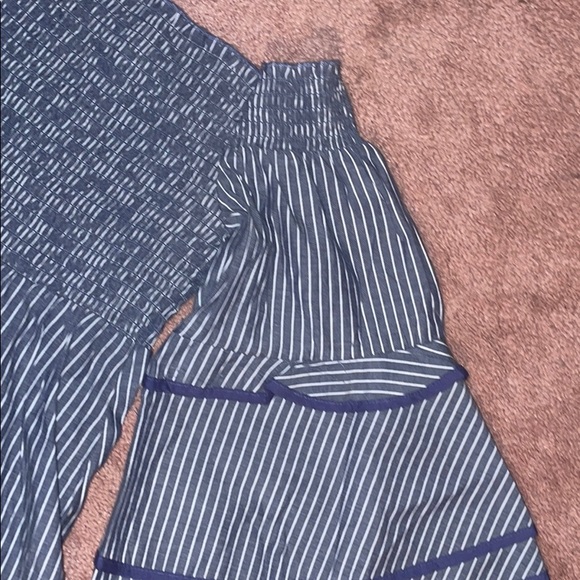 American Eagle Striped Off the Shoulder top - Picture 3 of 4